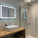 Hotel Hôtel&restaurant - Le Manoir Des Cèdres - Piscine Chauffée Et Climatisation 3*