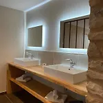 Hôtel&restaurant - Le Manoir Des Cèdres - Piscine Chauffée Et Climatisation