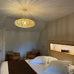 Hôtel&restaurant - Le Manoir Des Cèdres - Piscine Chauffée Et Climatisation 3*