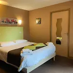 Hôtel&restaurant - Le Manoir Des Cèdres - Piscine Chauffée Et Climatisation Hotel