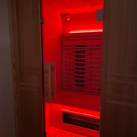 & Restaurant - Le Manoir Des Cedres - Piscine Exterieure Et Climatisation