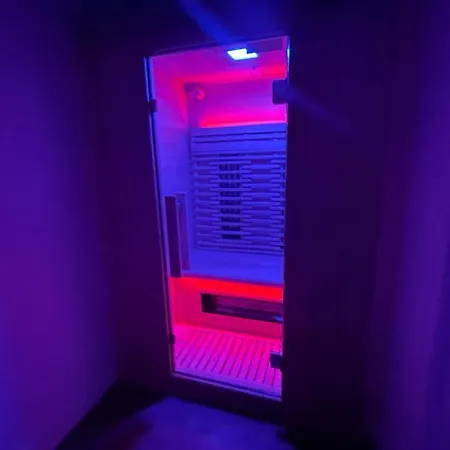 & Restaurant - Le Manoir Des Cedres - Piscine Exterieure Et Climatisation מלון 3*