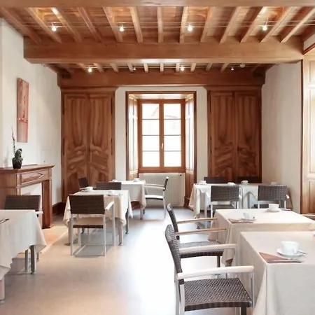 & Restaurant - Le Manoir Des Cedres - Piscine Exterieure Et Climatisation מלון 3*