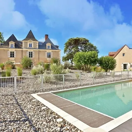 & Restaurant - Le Manoir Des Cedres - Piscine Exterieure Et Climatisation Rouffignac Saint-Cernin